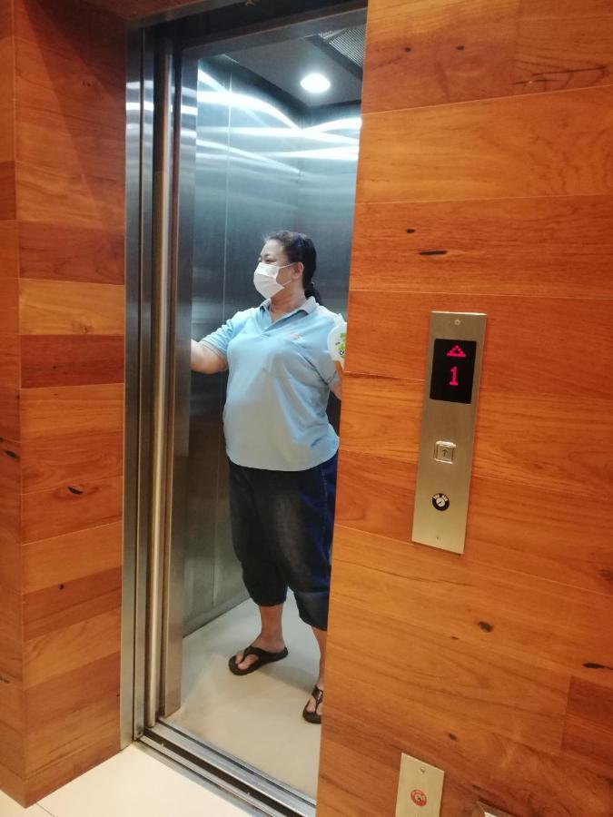 心情酒店 新山 外观 照片